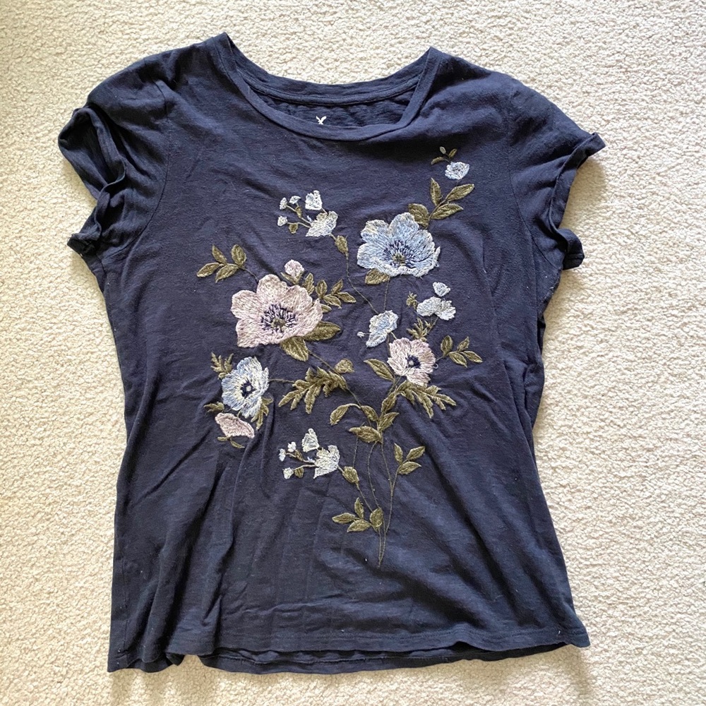 American Eagle Soft & Sexy Embroidered Top